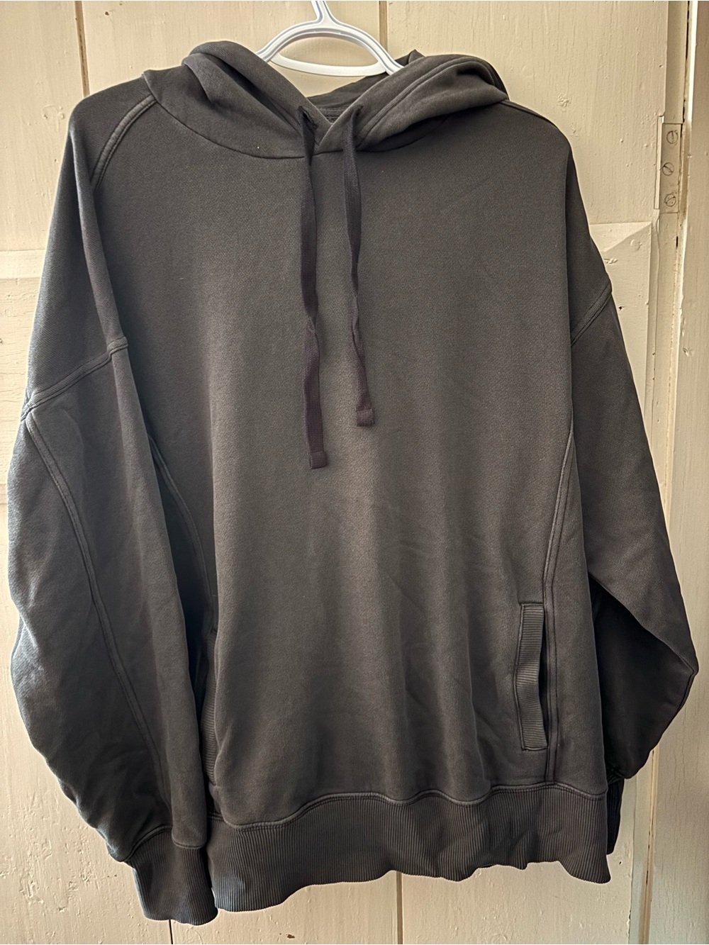 aerie Oversized Hooded Sweatshirt in Charcoal Gray